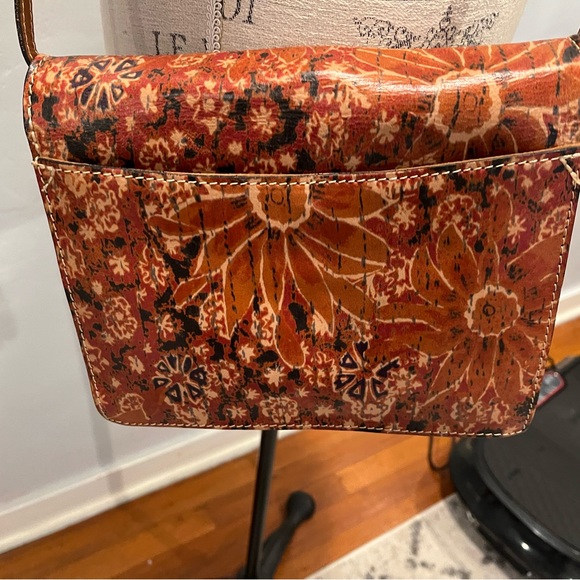 Patricia Nash Crossbody Bag - Picture 4 of 12